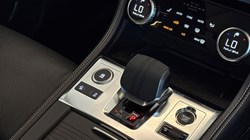 2023 (23) JAGUAR F-PACE 2.0 D200 R-Dynamic SE Black 5dr Auto AWD 5767550