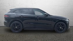 2023 (23) JAGUAR F-PACE 2.0 D200 R-Dynamic SE Black 5dr Auto AWD 5767542