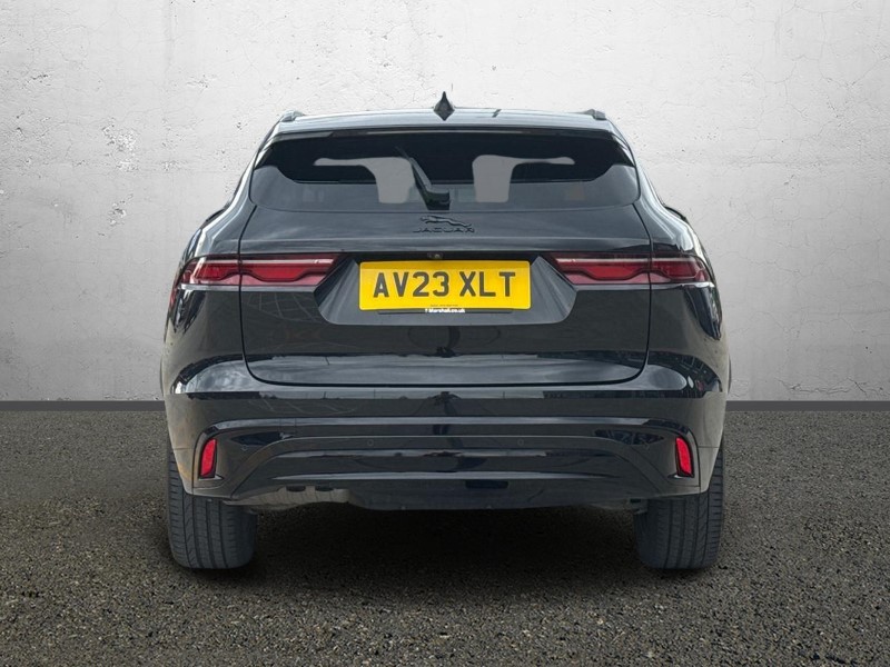 2023 (23) JAGUAR F-PACE 2.0 D200 R-Dynamic SE Black 5dr Auto AWD 5767543