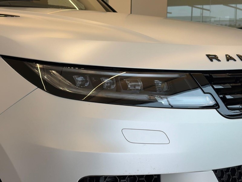 2026 (26) LAND ROVER RANGE ROVER SPORT 4.4 P635 V8 SV Ultimate Edition 5dr Auto 5838916