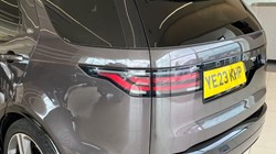2023 (23) LAND ROVER DISCOVERY 3.0 D300 R-Dynamic HSE 5dr Auto 5770465