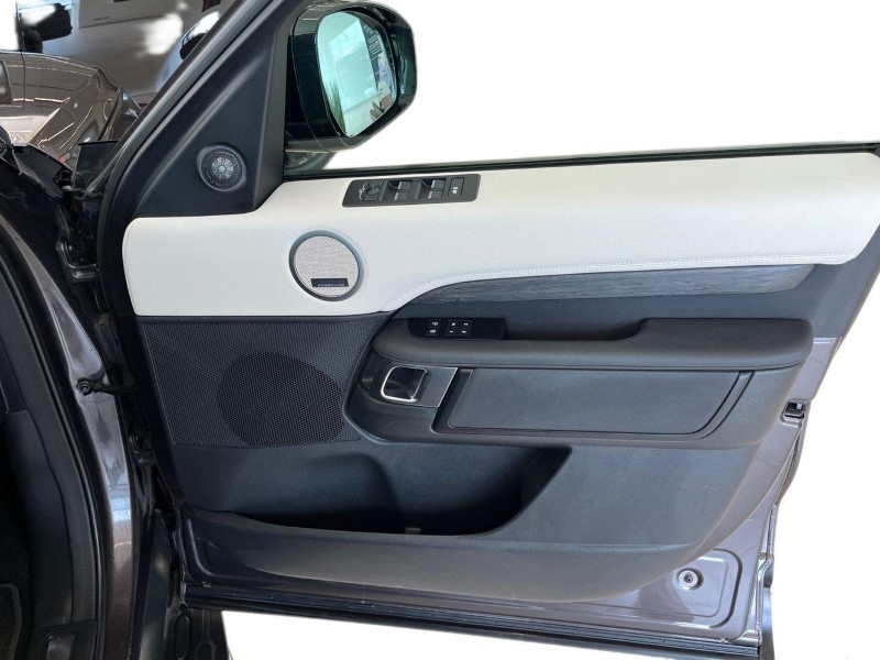 2023 (23) LAND ROVER DISCOVERY 3.0 D300 R-Dynamic HSE 5dr Auto 5770439