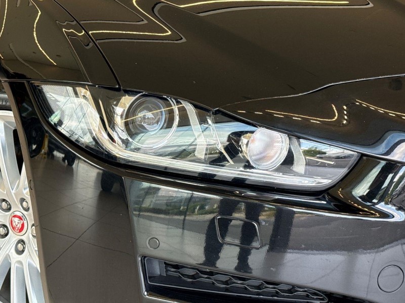 2017 (67) JAGUAR XE 2.0d [240] Portfolio 4dr Auto AWD 5743129
