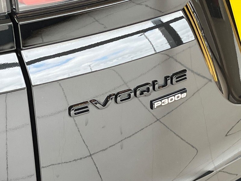 2021 (71) LAND ROVER RANGE ROVER EVOQUE 1.5 P300e R-Dynamic SE 5dr Auto 5748432
