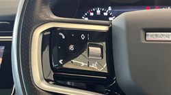 2021 (71) LAND ROVER RANGE ROVER EVOQUE 1.5 P300e R-Dynamic SE 5dr Auto 5748414