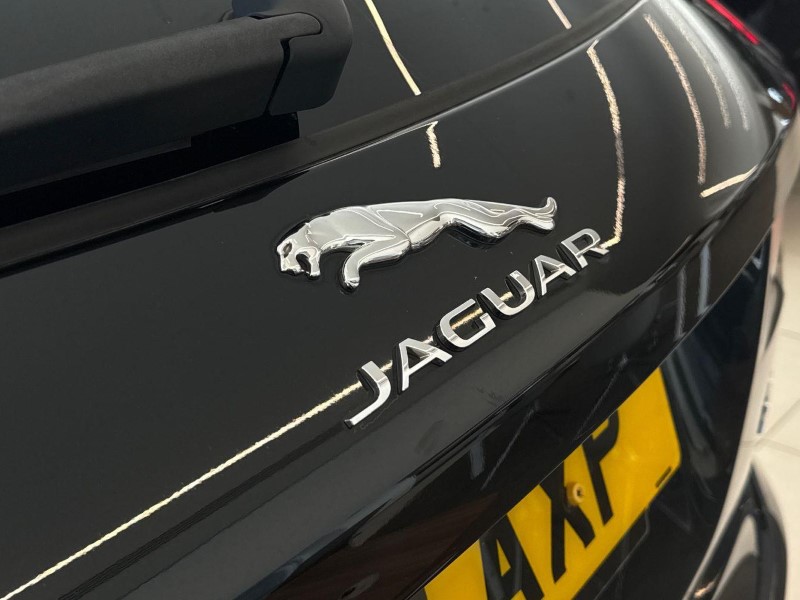 2018 (18) JAGUAR F-PACE 2.0d R-Sport 5dr Auto AWD 5753229