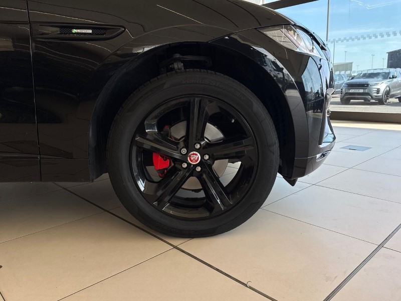 2018 (18) JAGUAR F-PACE 2.0d R-Sport 5dr Auto AWD 5753193