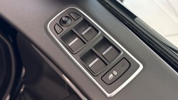 2018 (18) JAGUAR F-PACE 2.0d R-Sport 5dr Auto AWD 5753208