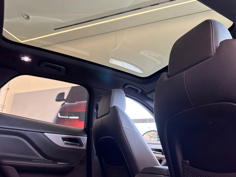 2018 (18) JAGUAR F-PACE 2.0d R-Sport 5dr Auto AWD 5753206