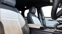 2022 (72) LAND ROVER RANGE ROVER EVOQUE 1.5 P300e R-Dynamic S 5dr Auto 5750562