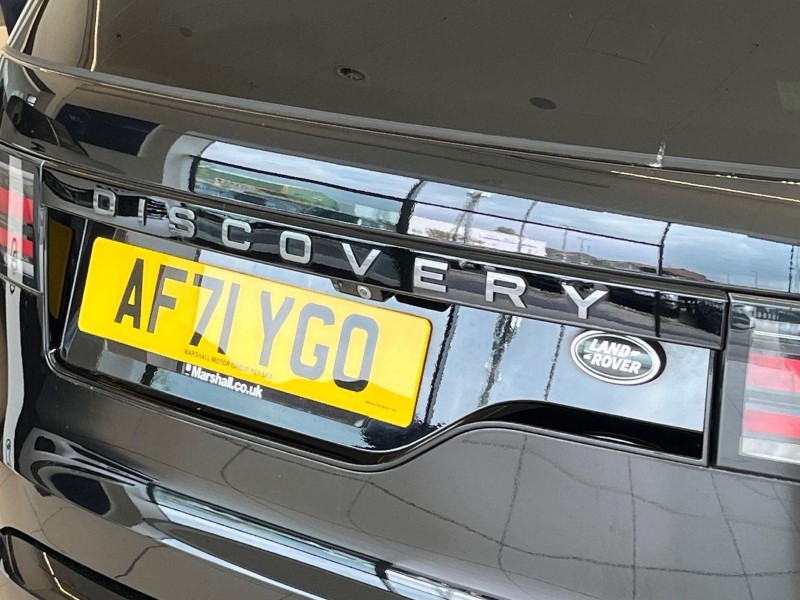 2021 (71) LAND ROVER DISCOVERY 3.0 D250 R-Dynamic S 5dr Auto 5763448