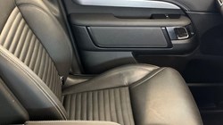 2021 (71) LAND ROVER DISCOVERY 3.0 D250 R-Dynamic S 5dr Auto 5763427