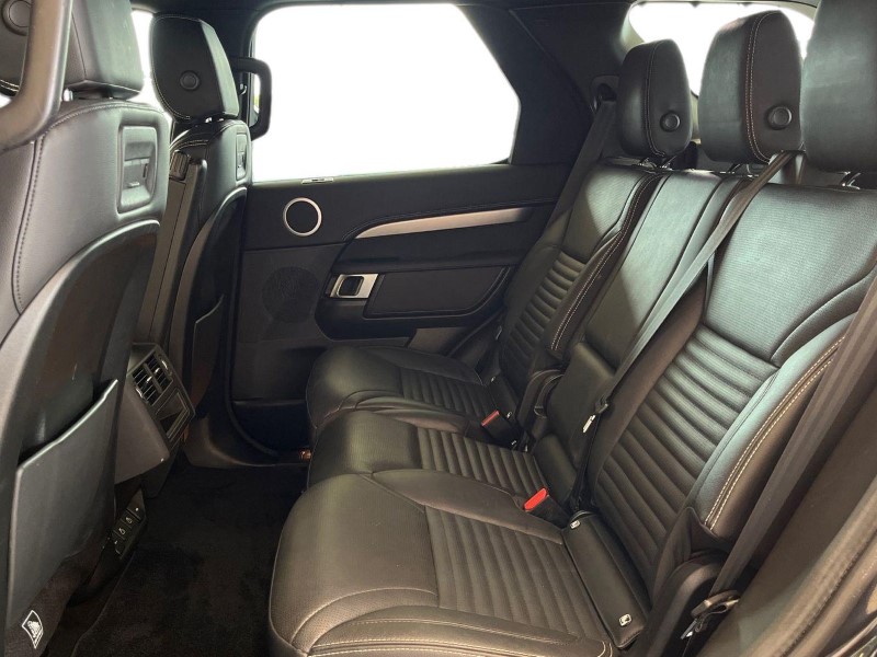2021 (71) LAND ROVER DISCOVERY 3.0 D250 R-Dynamic S 5dr Auto 5763407
