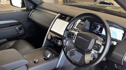 2021 (71) LAND ROVER DISCOVERY 3.0 D250 R-Dynamic S 5dr Auto 5763454