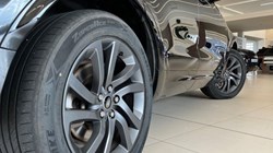 2021 (71) LAND ROVER DISCOVERY 3.0 D250 R-Dynamic S 5dr Auto 5763450