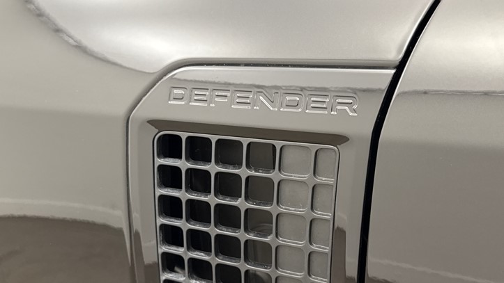 2025 (74) LAND ROVER DEFENDER 3.0 D350 X-Dynamic HSE 90 3dr Auto 5743112