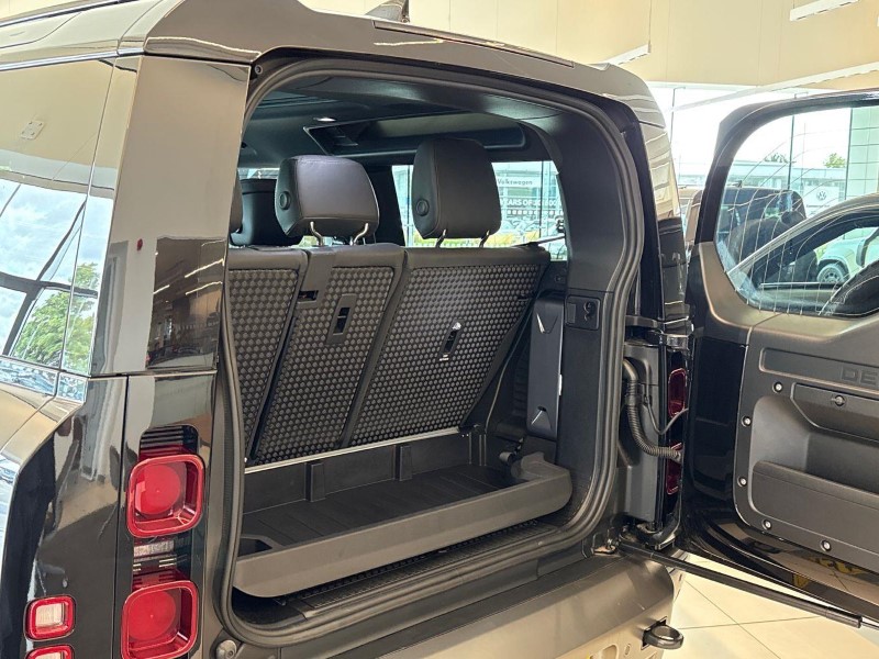 2025 (74) LAND ROVER DEFENDER 3.0 D350 X-Dynamic HSE 90 3dr Auto 5749430