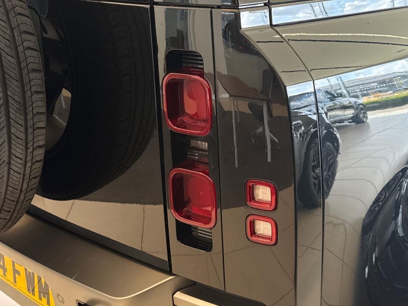 2025 (74) LAND ROVER DEFENDER 3.0 D350 X-Dynamic HSE 90 3dr Auto 5749437