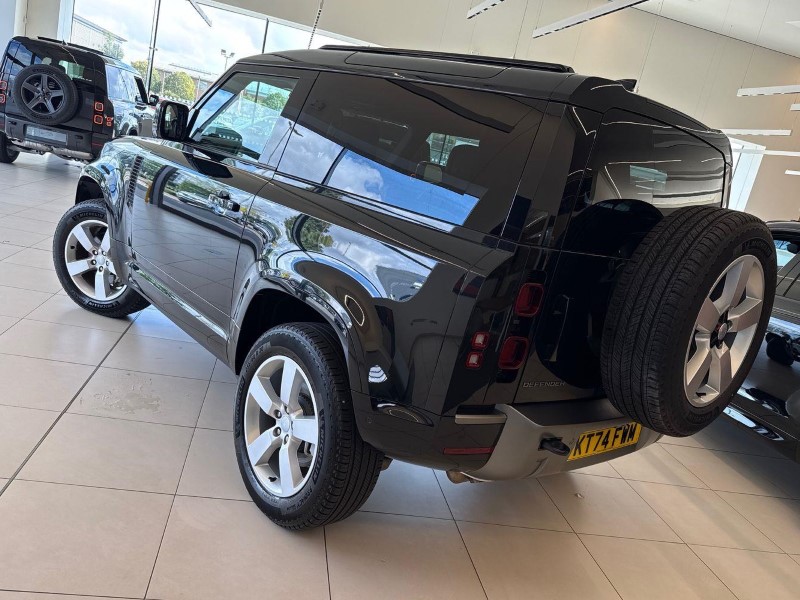 2025 (74) LAND ROVER DEFENDER 3.0 D350 X-Dynamic HSE 90 3dr Auto 5749443