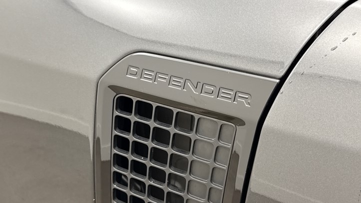 2025 (74) LAND ROVER DEFENDER 2.0 P300e X-Dynamic HSE 110 5dr Auto 5743205