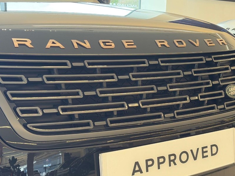 2025 (25) LAND ROVER RANGE ROVER VELAR 2.0 P400e Autobiography 5dr Auto [Revised] 5756800