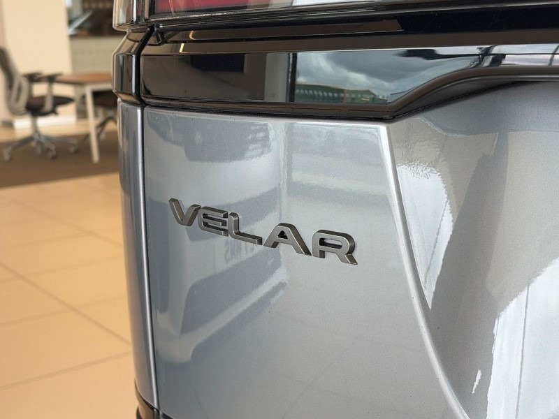 2025 (74) LAND ROVER RANGE ROVER VELAR 2.0 D200 MHEV Dynamic HSE 5dr Auto 5748056