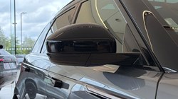 2025 (74) LAND ROVER RANGE ROVER VELAR 2.0 D200 MHEV Dynamic HSE 5dr Auto 5748060
