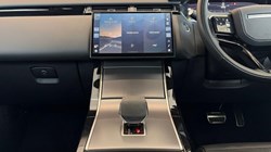 2025 (74) LAND ROVER RANGE ROVER VELAR 2.0 D200 MHEV Dynamic HSE 5dr Auto 5748021