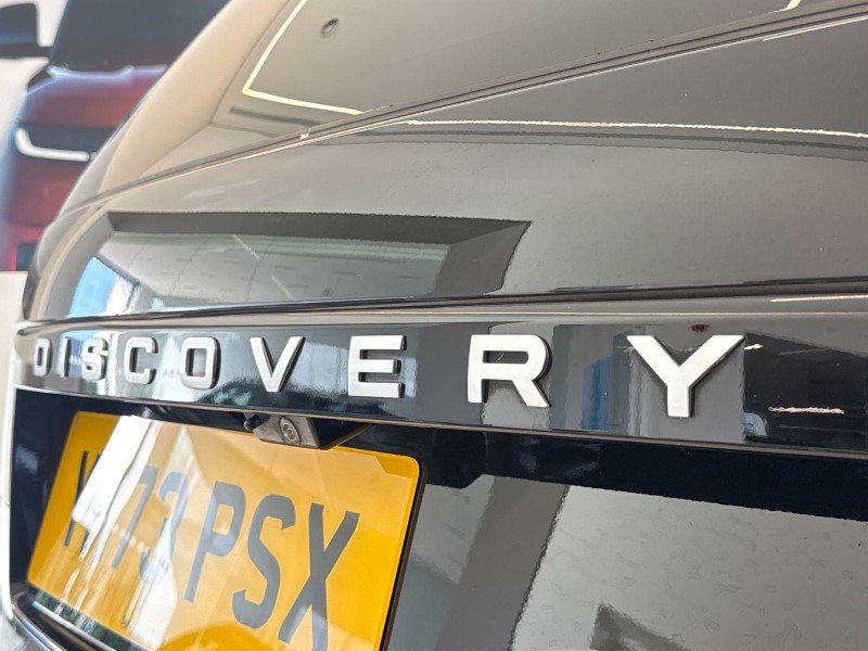 2023 (73) LAND ROVER DISCOVERY 3.0 D300 Metropolitan Edition 5dr Auto 5835827