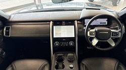 2023 (73) LAND ROVER DISCOVERY 3.0 D300 Metropolitan Edition 5dr Auto 5835793