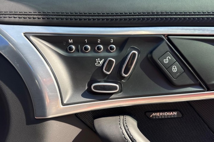 2019 (69) JAGUAR F-TYPE 5.0 P450 Supercharged V8 R-Dynamic 2dr Auto 5605485