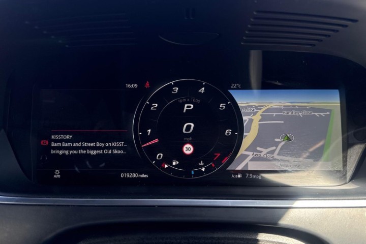 2019 (69) JAGUAR F-TYPE 5.0 P450 Supercharged V8 R-Dynamic 2dr Auto 5605479