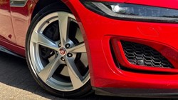 2019 (69) JAGUAR F-TYPE 5.0 P450 Supercharged V8 R-Dynamic 2dr Auto 5605508