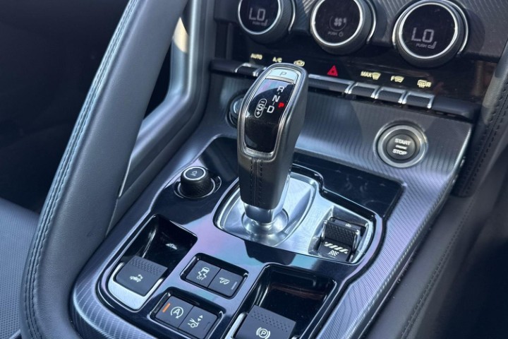2019 (69) JAGUAR F-TYPE 5.0 P450 Supercharged V8 R-Dynamic 2dr Auto 5605476