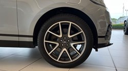 2024 (74) LAND ROVER RANGE ROVER VELAR 2.0 P400e Dynamic HSE 5dr Auto 5757398