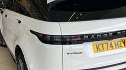 2025 (74) LAND ROVER RANGE ROVER EVOQUE 2.0 D200 Dynamic HSE 5dr Auto 5757312