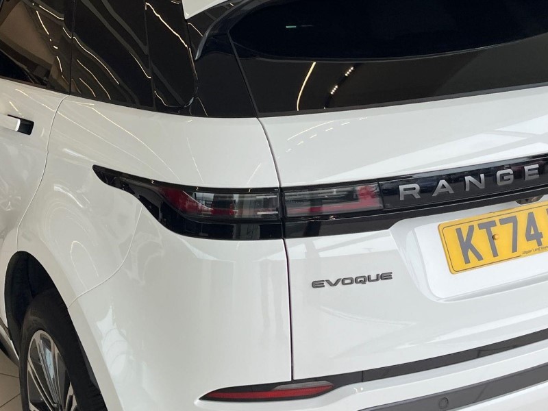 2025 (74) LAND ROVER RANGE ROVER EVOQUE 2.0 D200 Dynamic HSE 5dr Auto 5757340