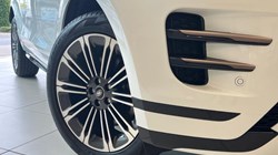 2025 (74) LAND ROVER RANGE ROVER EVOQUE 2.0 D200 Dynamic HSE 5dr Auto 5757337