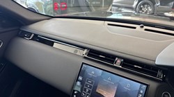 2026 (26) LAND ROVER RANGE ROVER VELAR 2.0 P400e Dynamic SE 5dr Auto 5826999