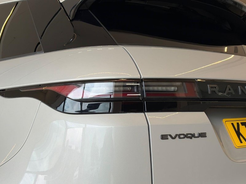 2024 (74) LAND ROVER RANGE ROVER EVOQUE 2.0 D200 Dynamic HSE 5dr Auto 5748669