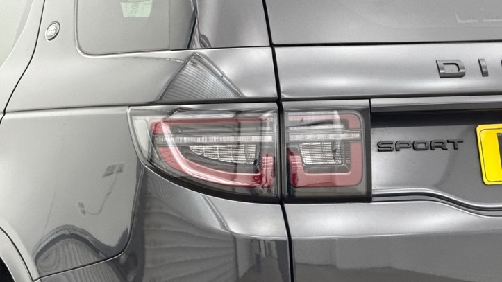 2024 (74) LAND ROVER DISCOVERY SPORT 2.0 D200 Dynamic HSE 5dr Auto [7 Seat] 5743071