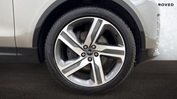 2024 (74) LAND ROVER DISCOVERY 3.0 D350 Dynamic HSE 5dr Auto 5743361