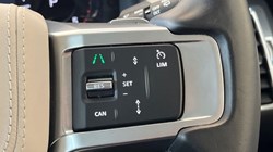2024 (74) LAND ROVER DISCOVERY 3.0 D350 Dynamic HSE 5dr Auto 5748223