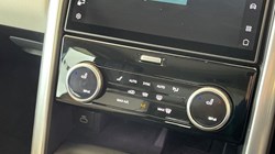 2024 (74) LAND ROVER DISCOVERY 3.0 D350 Dynamic HSE 5dr Auto 5748230