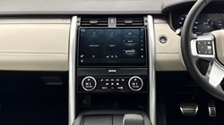 2024 (74) LAND ROVER DISCOVERY 3.0 D350 Dynamic HSE 5dr Auto 5743367