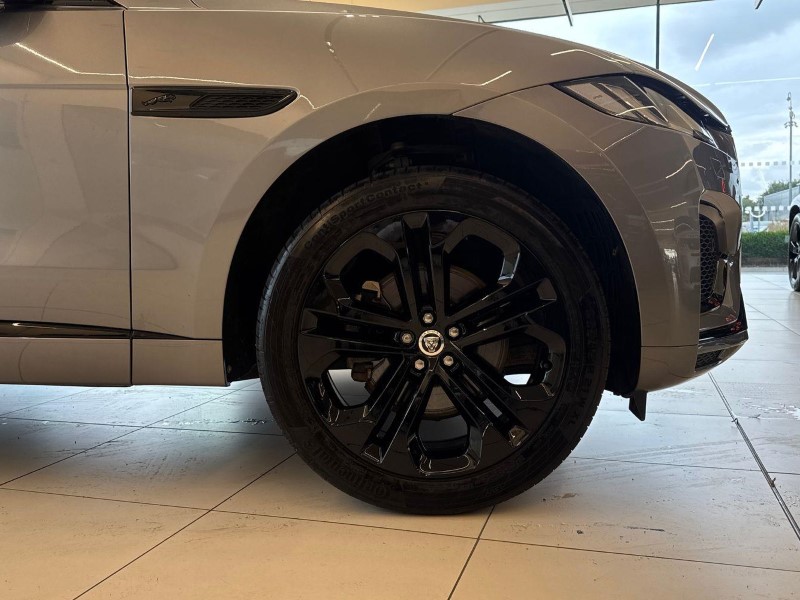 2024 (24) JAGUAR F-PACE 2.0 D200 R-Dynamic HSE Black 5dr Auto AWD 5762920