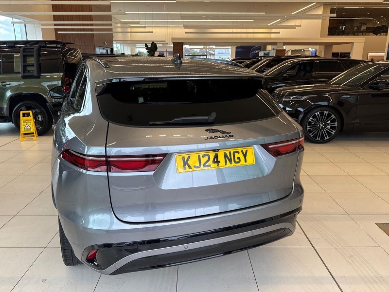 2024 (24) JAGUAR F-PACE 2.0 D200 R-Dynamic HSE Black 5dr Auto AWD 5762908
