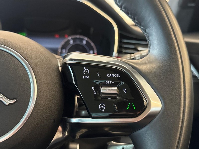 2024 (24) JAGUAR F-PACE 2.0 D200 R-Dynamic HSE Black 5dr Auto AWD 5762888