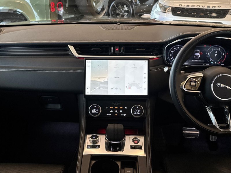2024 (24) JAGUAR F-PACE 2.0 D200 R-Dynamic HSE Black 5dr Auto AWD 5762872