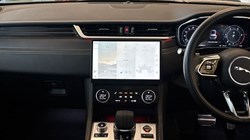2024 (24) JAGUAR F-PACE 2.0 D200 R-Dynamic HSE Black 5dr Auto AWD 5762872